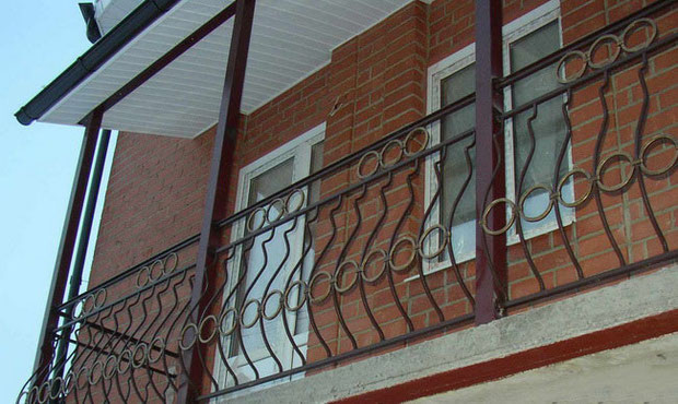 №13 Кованый балкон